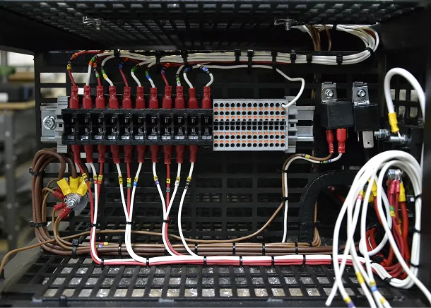 Installation et mise en service d'armoires électriques